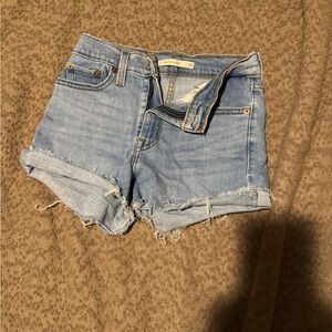 Women's Light Blue Denim Levi’s Shorts